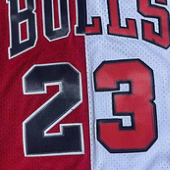 Chicago Bulls Michael Jordan RED/WHITE 1996-97 Hardwood Classics Jersey - Picture 2 of 4